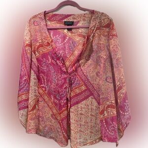 Women’s paisley metallic fiber sheer blouse size 14/16